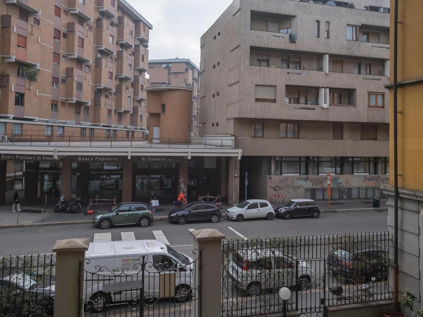 Moderno Nel Cuore Di * Milano